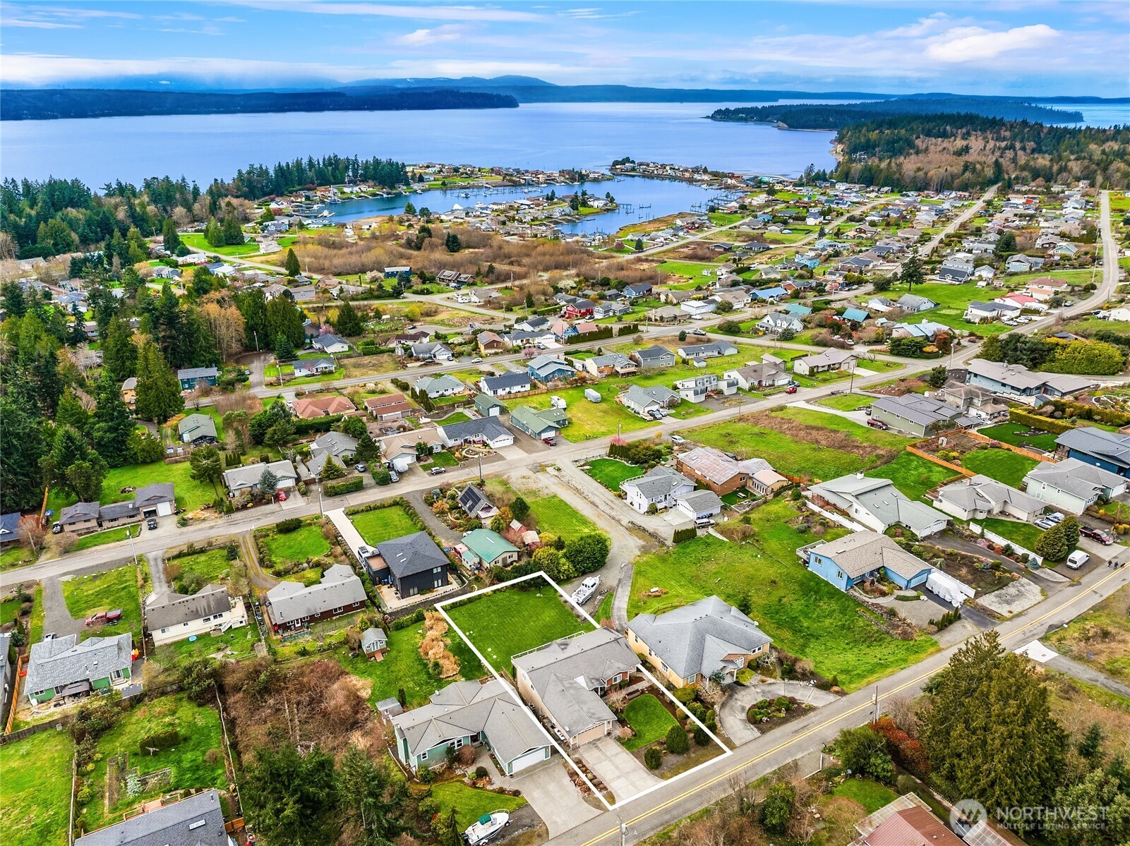 37549 Olympic View Road Northeast Hansville, WA 98340 - Photo 32 of 40