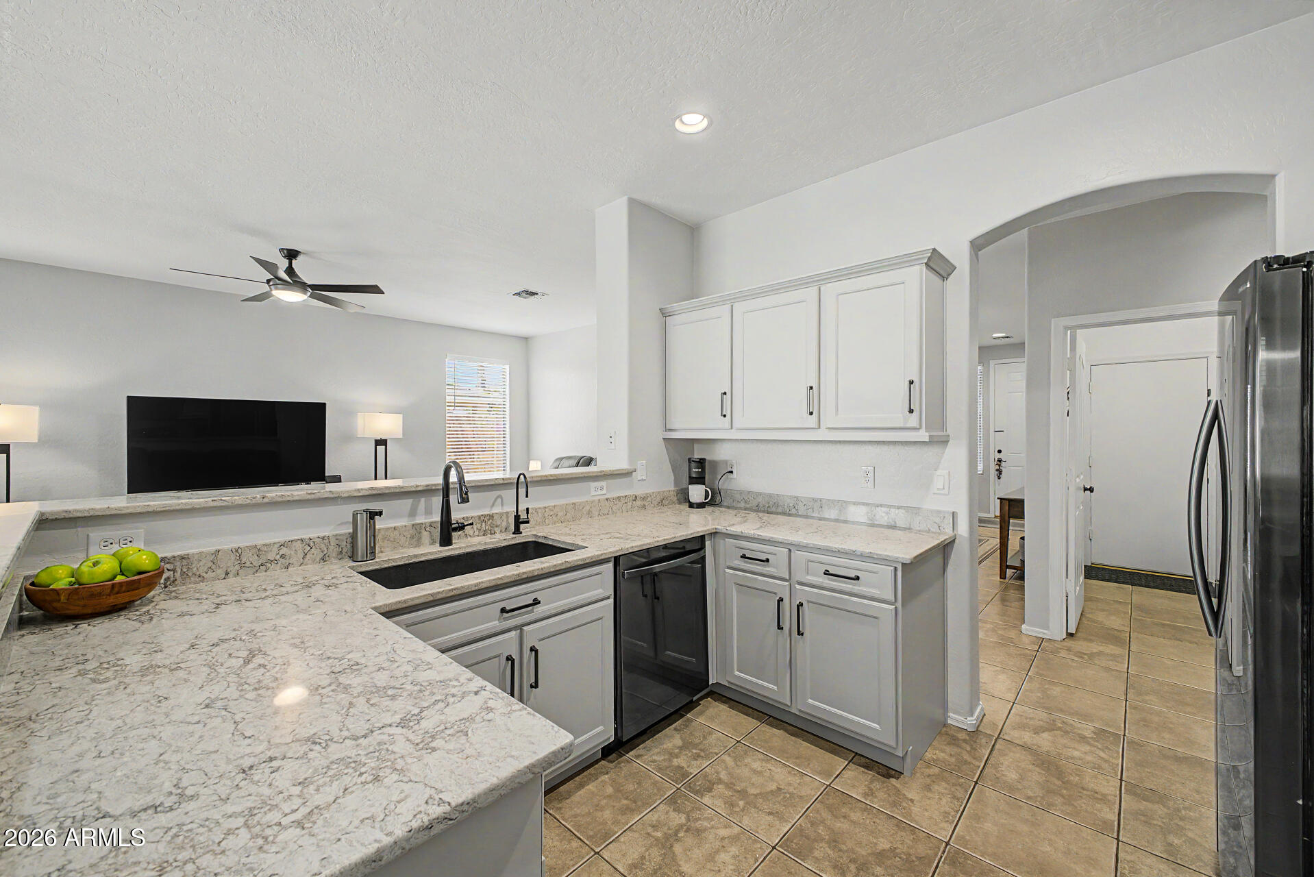 6492 South View Lane Gilbert, AZ 85298 - Photo 12 of 31
