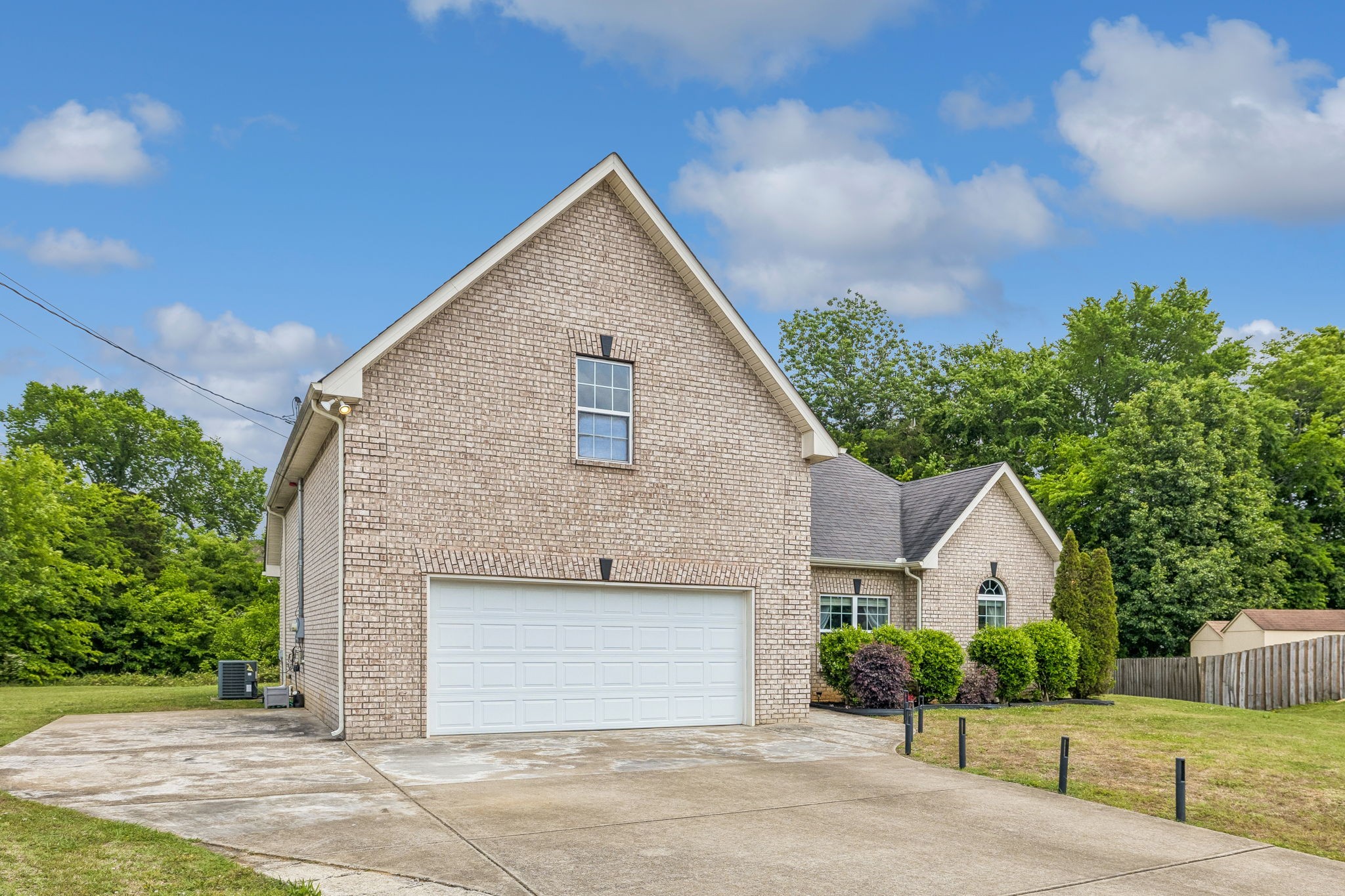 506 Fallacy Court Murfreesboro, TN 37129 - Photo 3 of 79