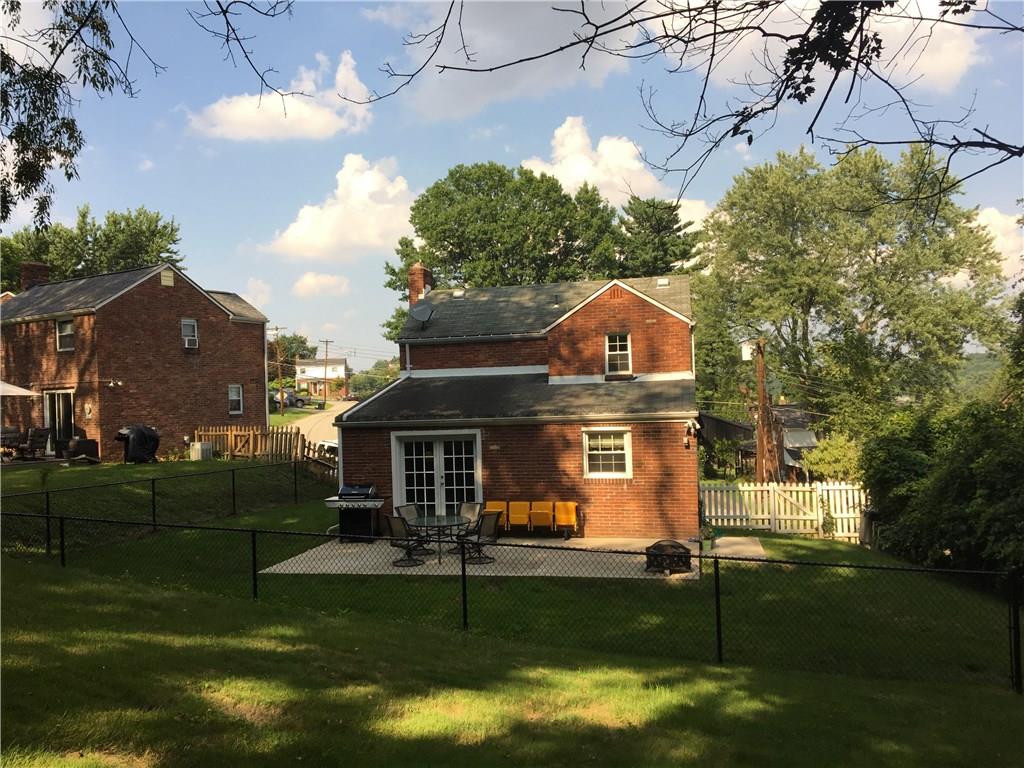 824 Middle Road Pittsburgh, PA 15234 - Photo 18 of 25 Gallery Image 18