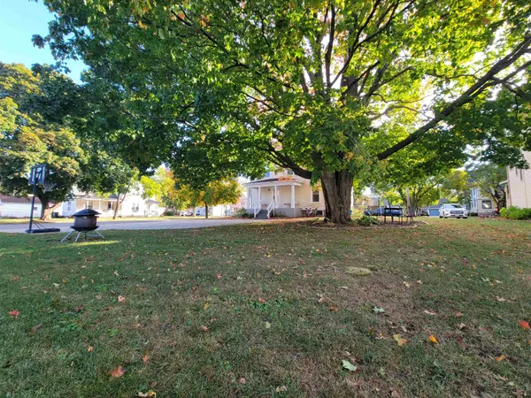 $314,900 | 701 East 2nd Avenue, Brodhead, WI 53520