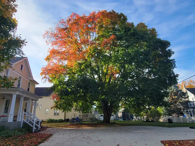 $334,900 | 701 East 2nd Avenue, Brodhead, WI 53520