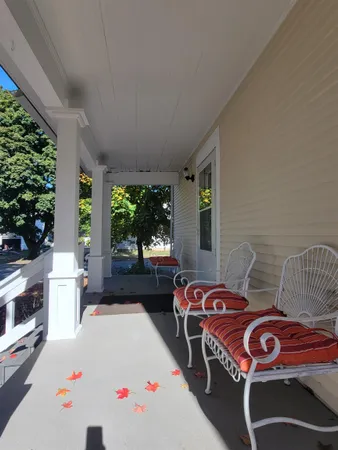 $314,900 | 701 East 2nd Avenue, Brodhead, WI 53520