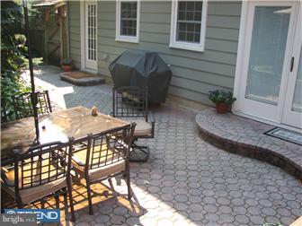 106 Fenwick Road Cherry Hill, NJ 08034 - Photo 11 of 12 View