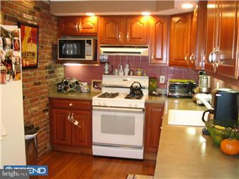 106 Fenwick Road Cherry Hill, NJ 08034 - Photo 7 of 12 Kitchen