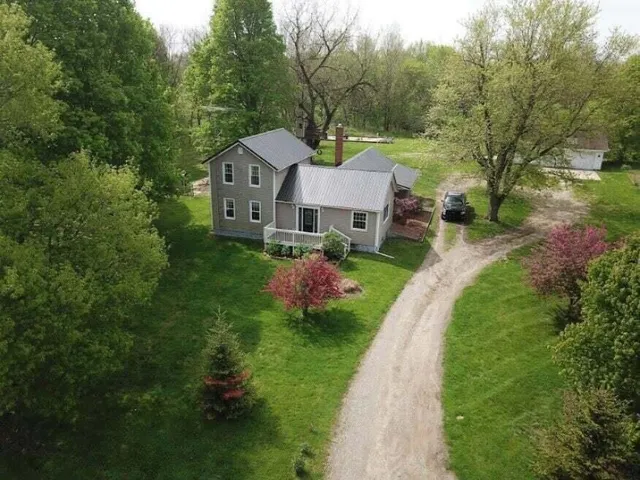$289,900 | 3151 East Bacon Road, Hillsdale, MI 49242