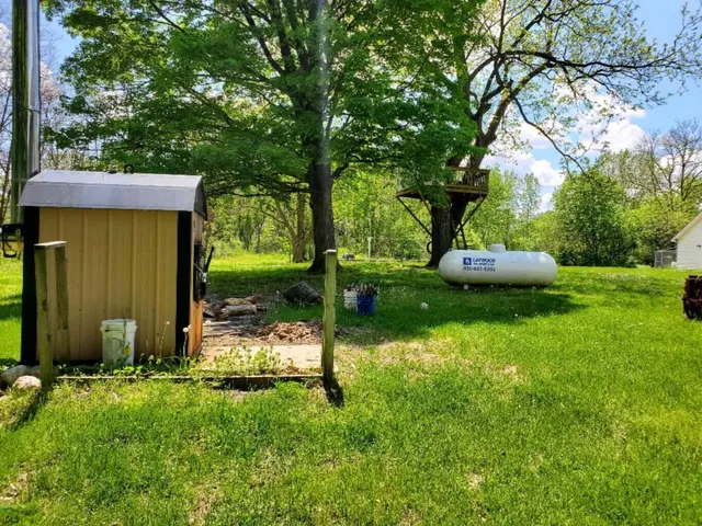 $289,900 | 3151 East Bacon Road, Hillsdale, MI 49242