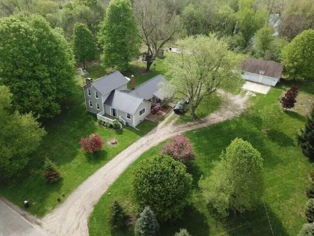 $289,900 | 3151 East Bacon Road, Hillsdale, MI 49242
