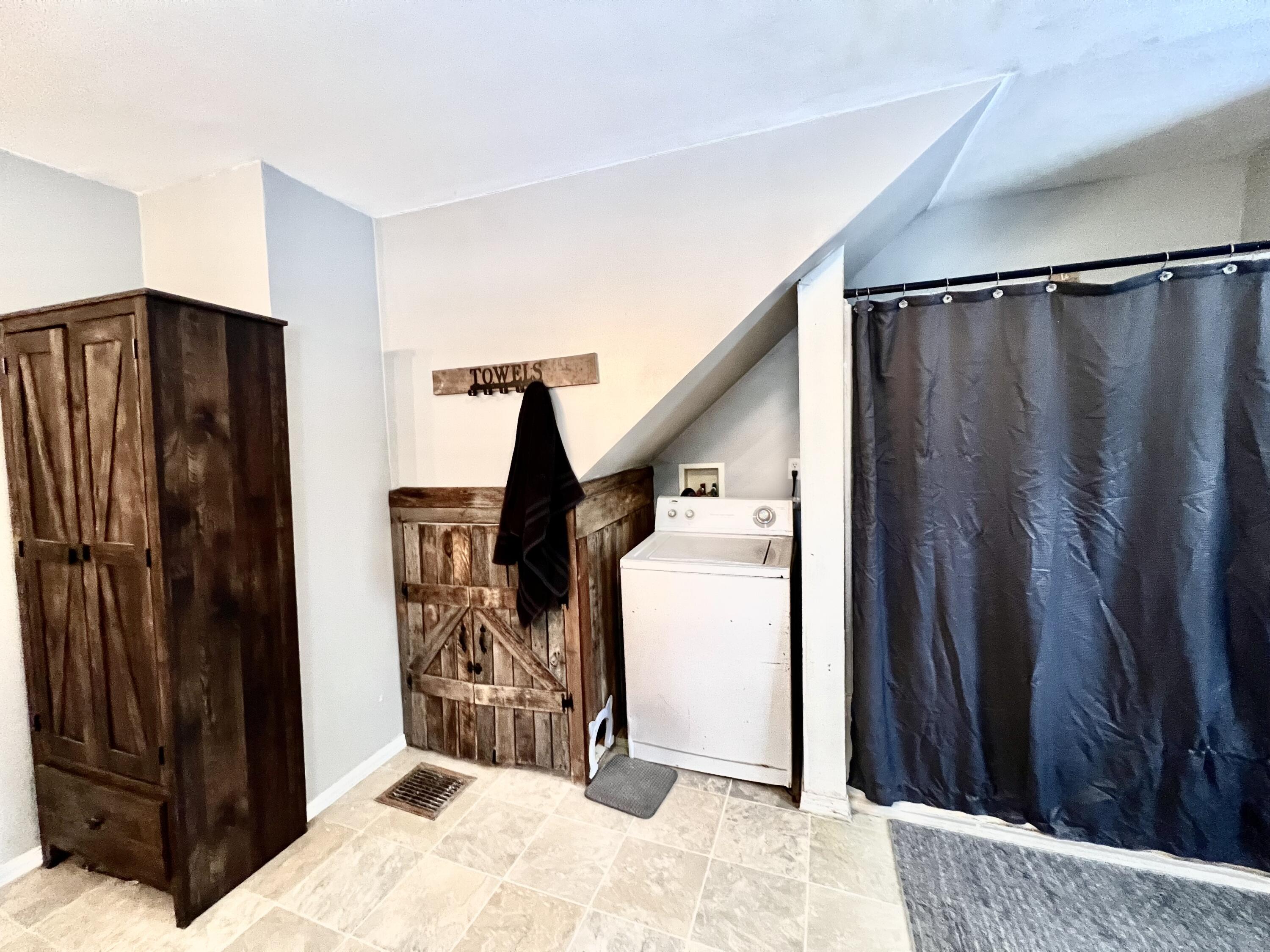 3151 East Bacon Road Hillsdale, MI 49242 - Photo 50 of 68 FullSizeRender