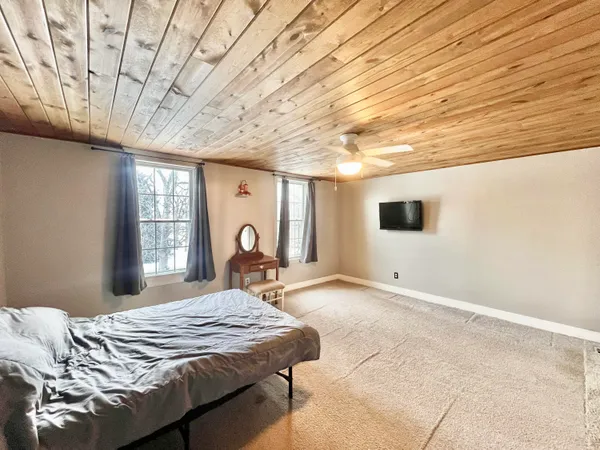 $269,900 | 3151 East Bacon Road, Hillsdale, MI 49242