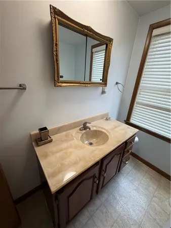 $1,200 | 120 South Washington Street, Unit A, Butler, PA 16001