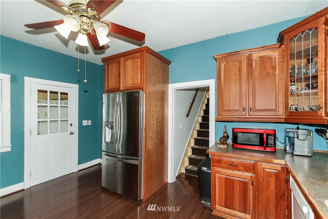 1927 Rucker Avenue Everett, WA 98201 - Photo 12 of 25