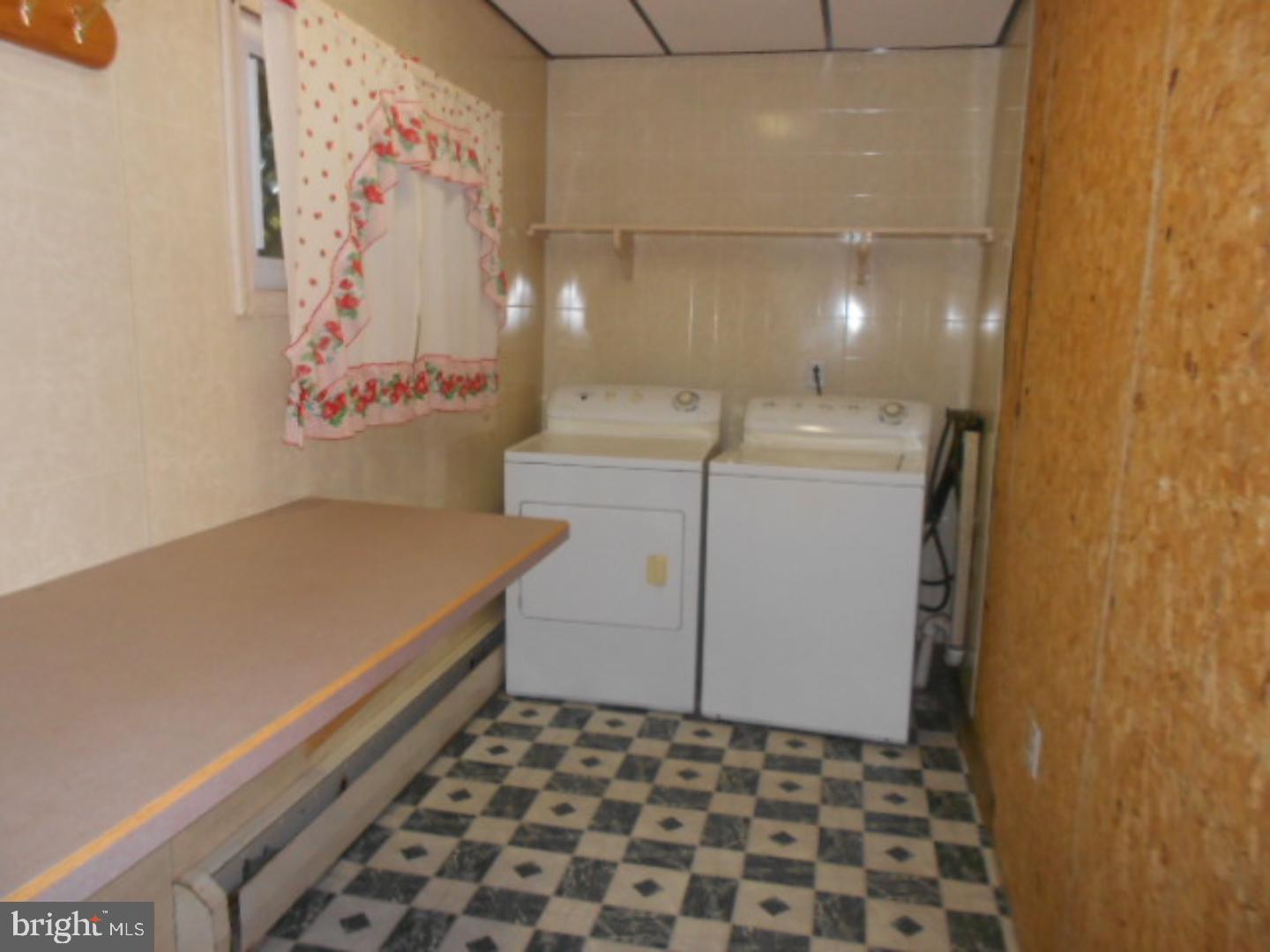 67 Pleasant Valley Road Pine Grove, PA 17963 - Photo 13 of 24 Laundry Room