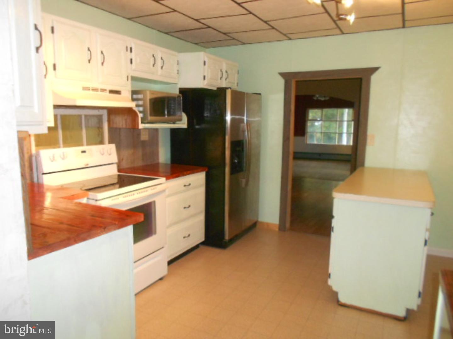67 Pleasant Valley Road Pine Grove, PA 17963 - Photo 10 of 24 Kitchen