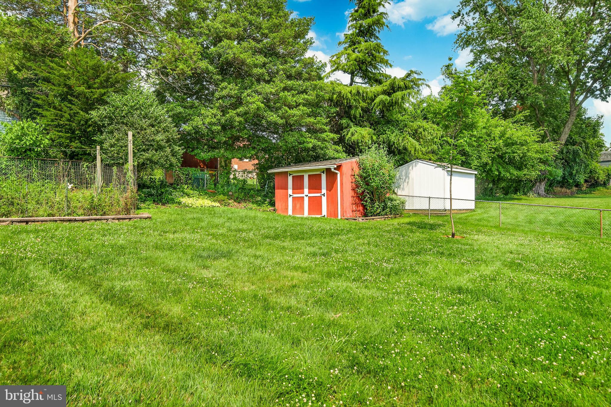 2741 Hillview Road Broomall, PA 19008 - Photo 68 of 80 Shed with electric