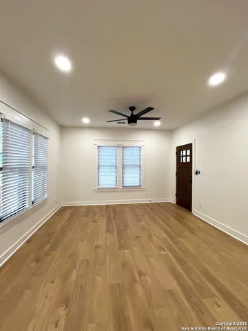 $1,625 | 706 East Evergreen Court, San Antonio, TX 78212