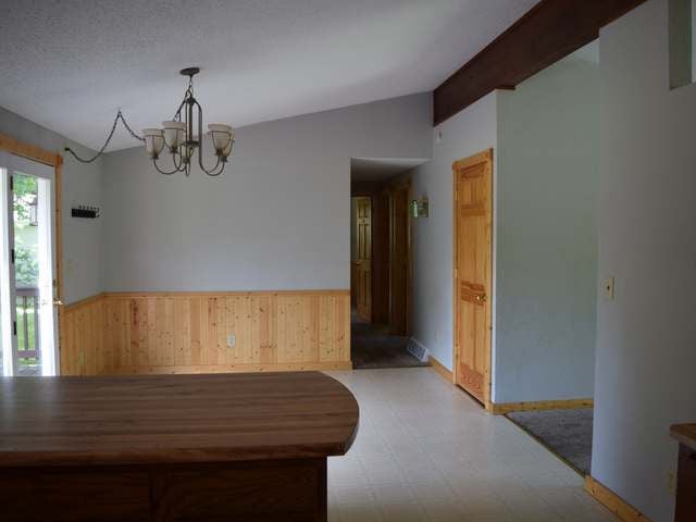 3840 Pineview Drive Rhinelander, WI 54501 - Photo 8 of 13 Gallery Image 8