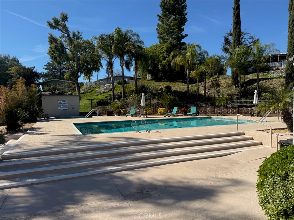 31130 South General Kearny Road, Unit 153 Temecula, CA 92591 - Photo 37 of 38 a view of garden area