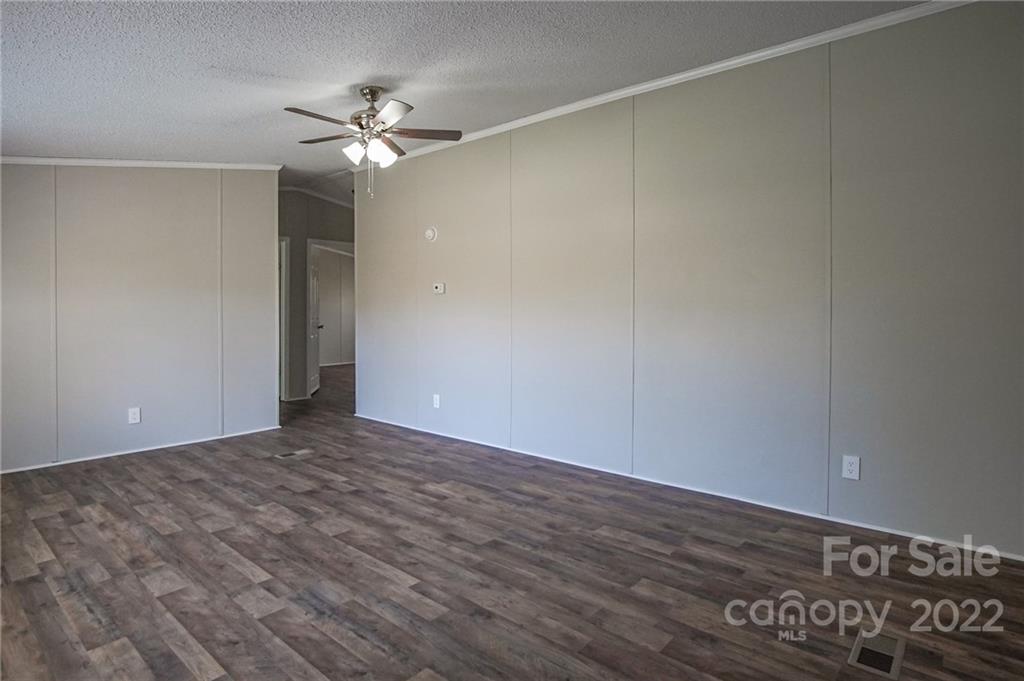 3799 Deal Mill Road Granite Falls, NC 28630 - Photo 4 of 48 Gallery Image 4