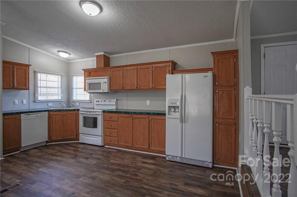 3799 Deal Mill Road Granite Falls, NC 28630 - Photo 10 of 48 Gallery Image 10
