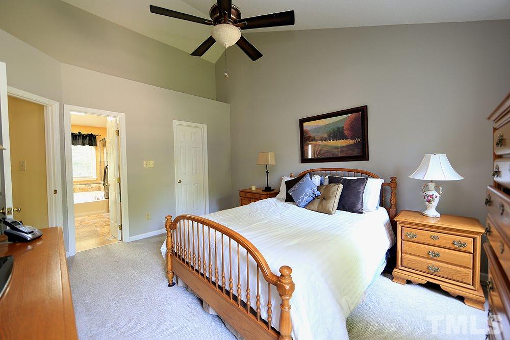 3320 Singleleaf Lane Raleigh, NC 27616 - Photo 17 of 25 Gallery Image 17