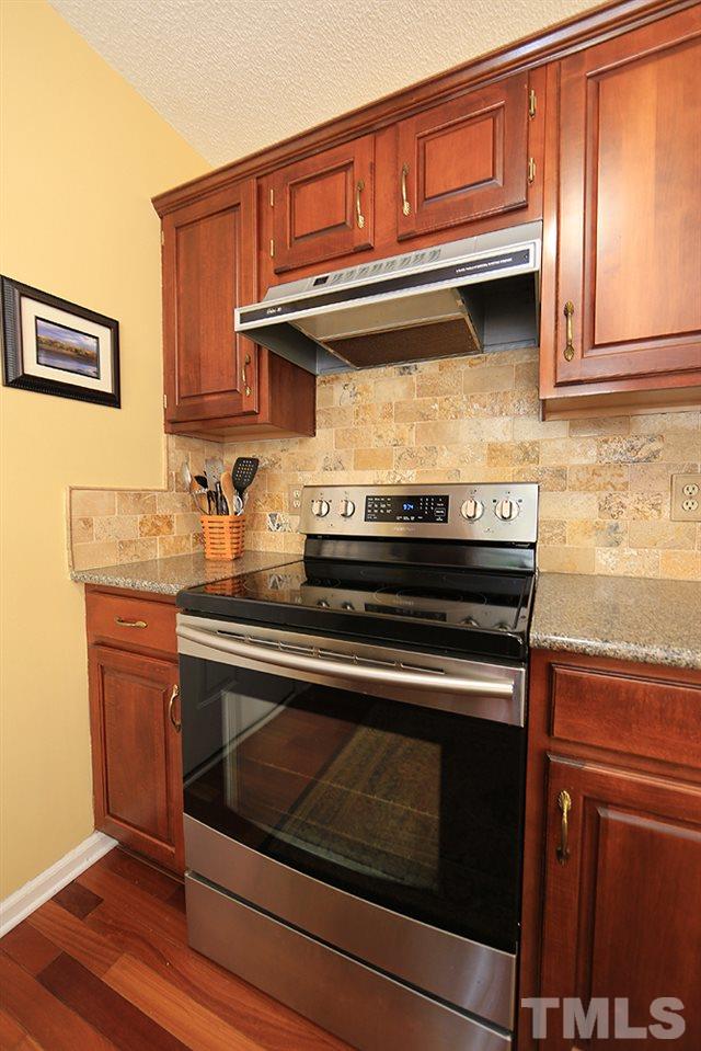 3320 Singleleaf Lane Raleigh, NC 27616 - Photo 10 of 25 Gallery Image 10