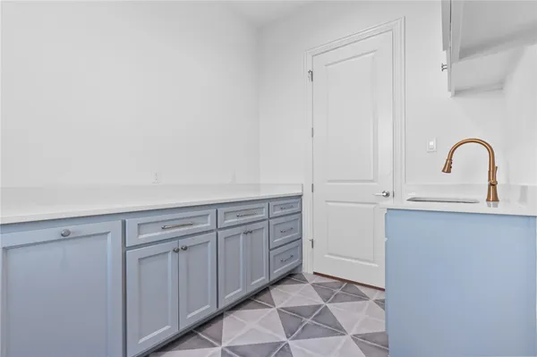 $1,025,000 | 301 Champions Way, McGregor, TX 76657