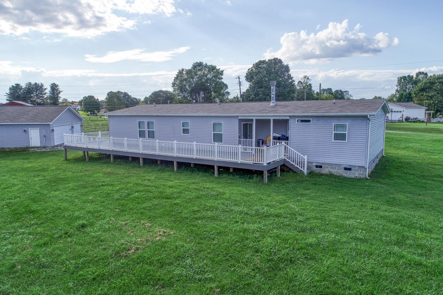 131 Church Road Church Hill, TN 37642 - Photo 8 of 109 BG. 131 Church Rd. CH MLSa (7 of 40)