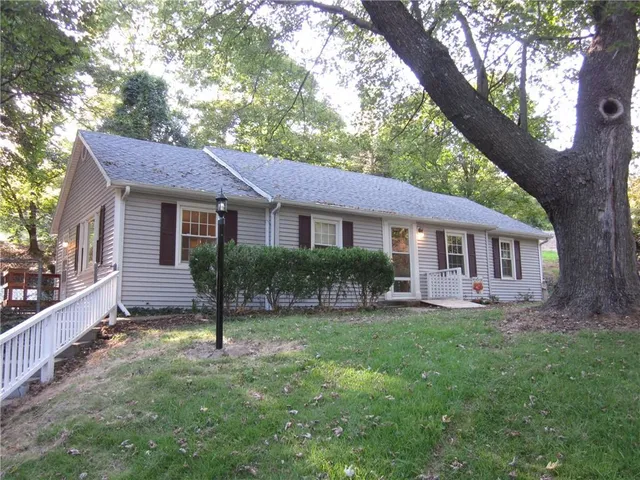 $165,000 | 222 Dogwood Street, St. Joseph, MO 64505