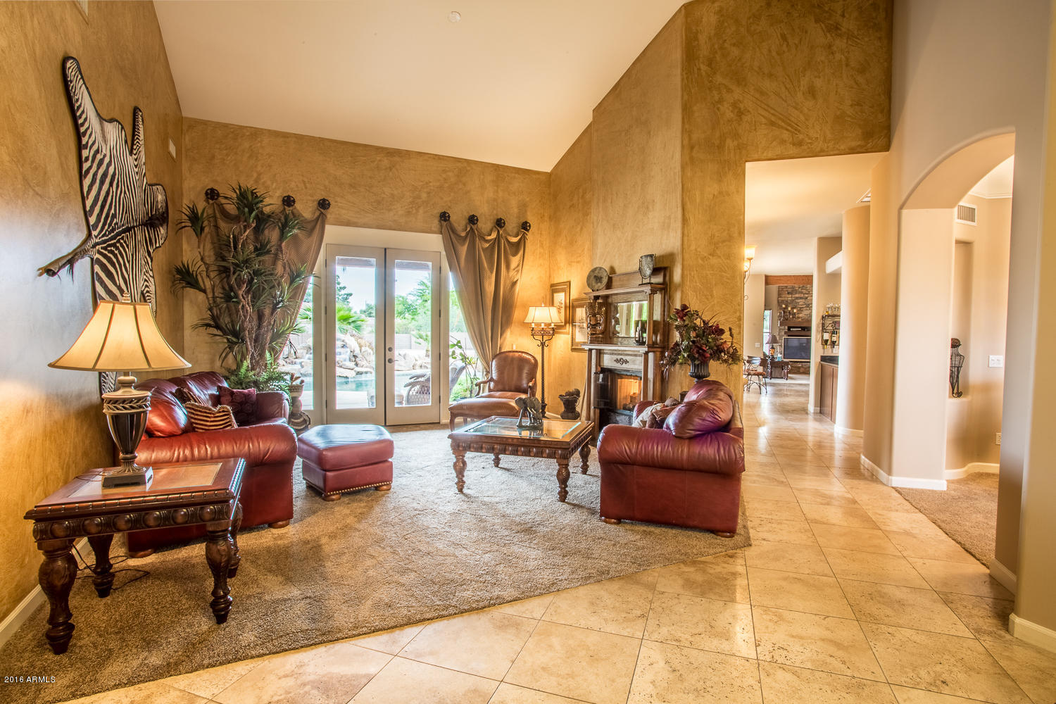 525 East Warner Road Tempe, AZ 85284 - Photo 26 of 65 Living Room