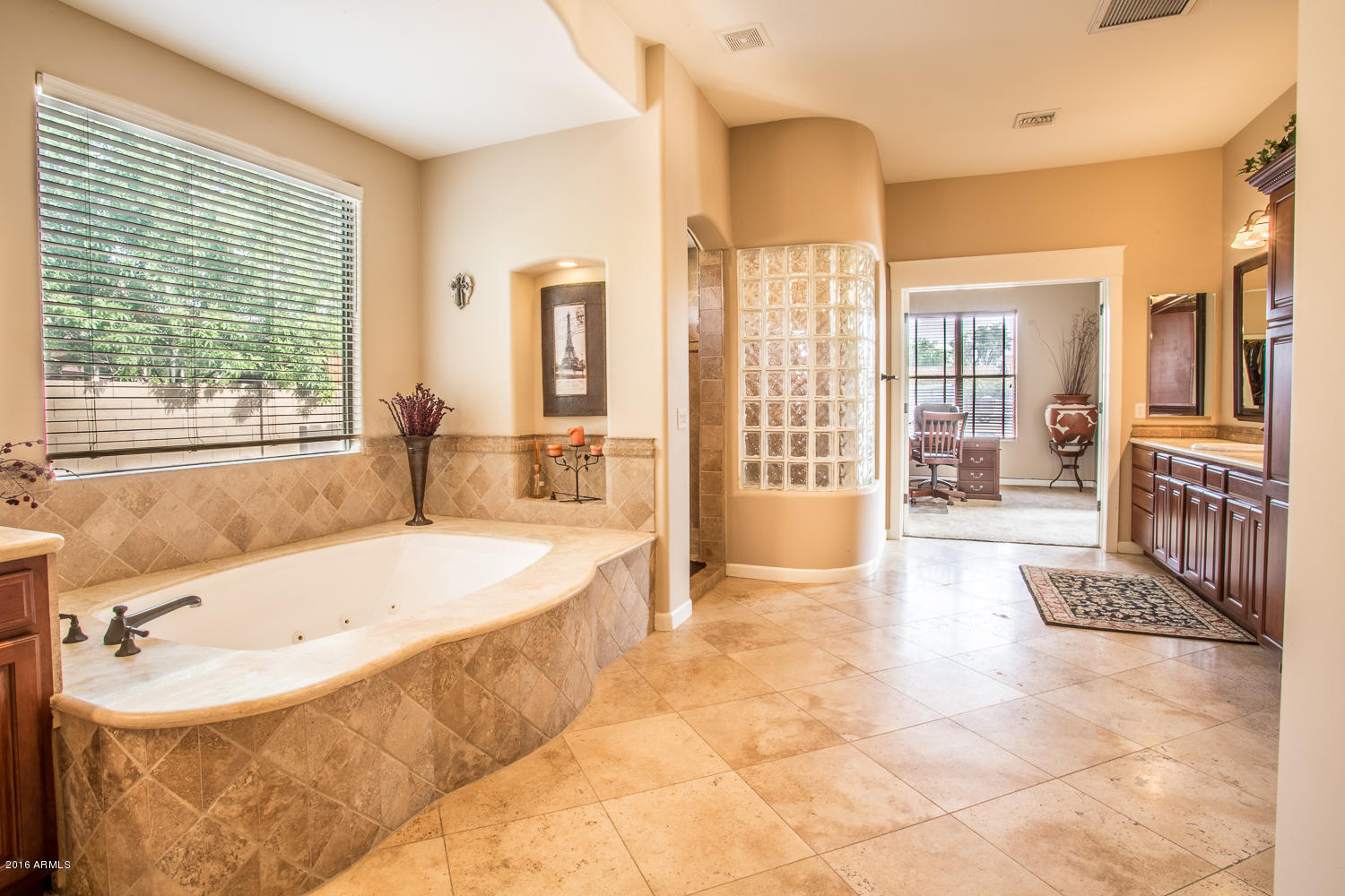 525 East Warner Road Tempe, AZ 85284 - Photo 45 of 65 Master Bathroom