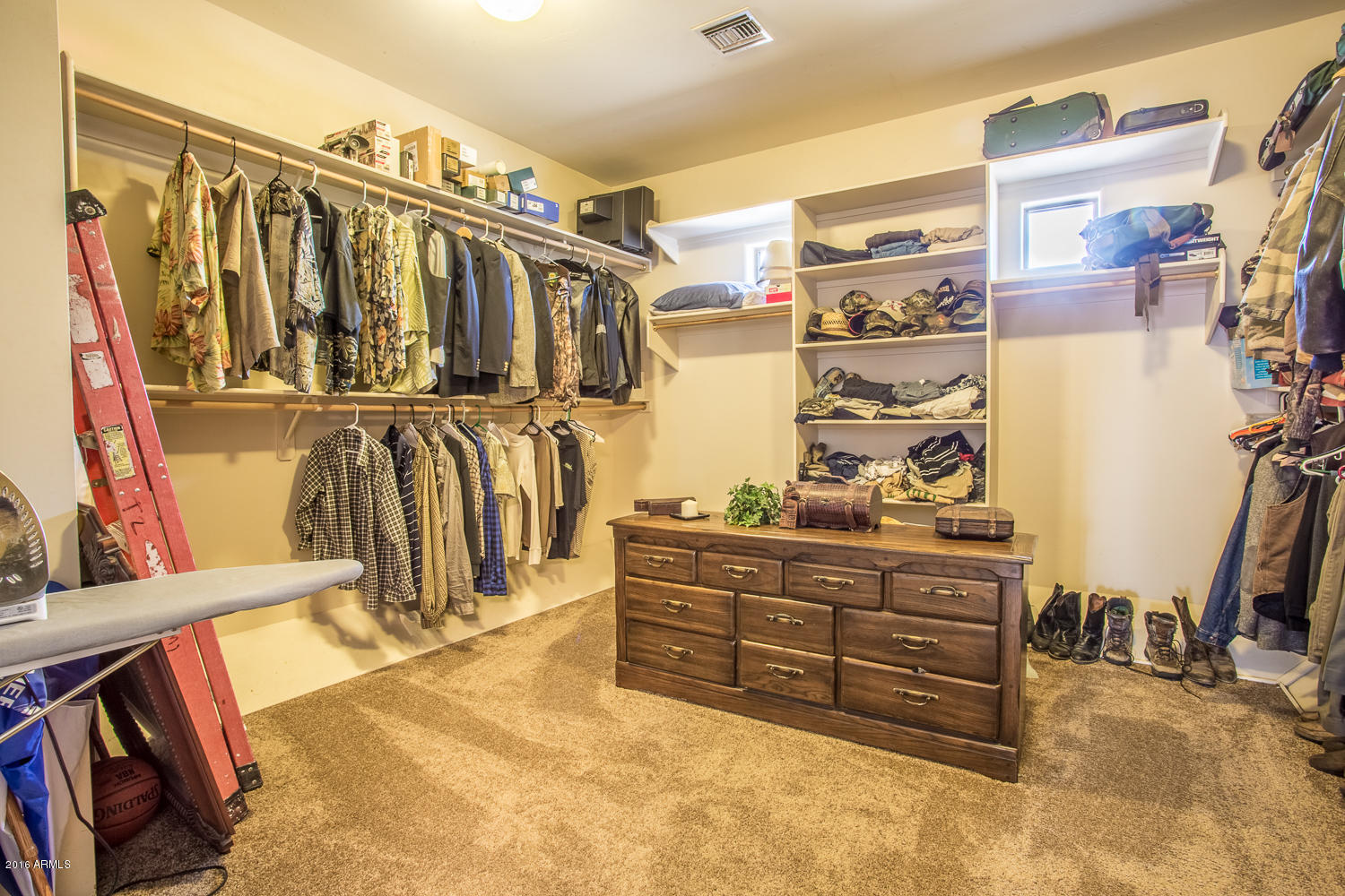 525 East Warner Road Tempe, AZ 85284 - Photo 48 of 65 Master Closet