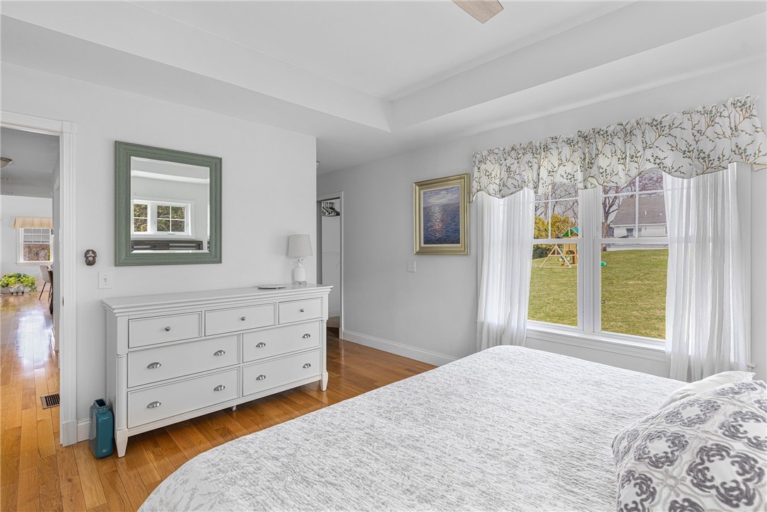 7 Gooseberry Road Newport, RI 02840 - Photo 25 of 35
