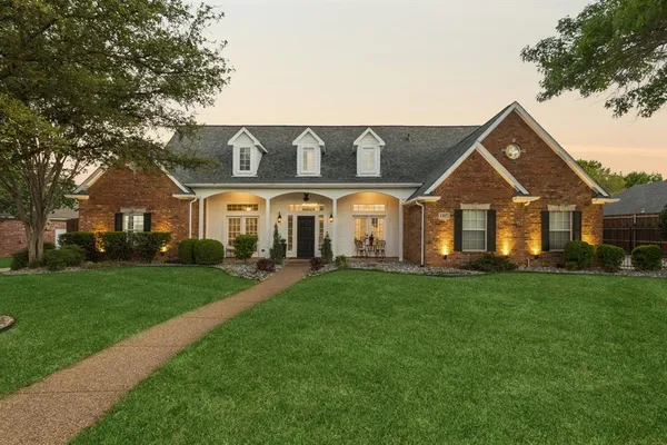 $1,395,000 | 1307 Hat Creek Trail, Southlake, TX 76092