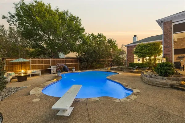 $1,395,000 | 1307 Hat Creek Trail, Southlake, TX 76092