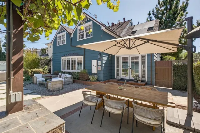 $1,698,000 | 909 East Marshall Place, Long Beach, CA 90807