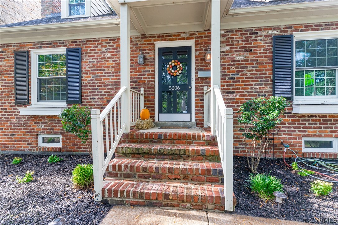 5206 Devonshire Road Richmond, VA 23225 - Photo 3 of 32 Gallery Image 3