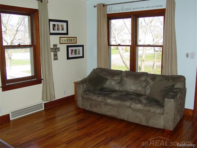 2676 Gerald Avenue Rochester Hills, MI 48307 - Photo 12 of 22