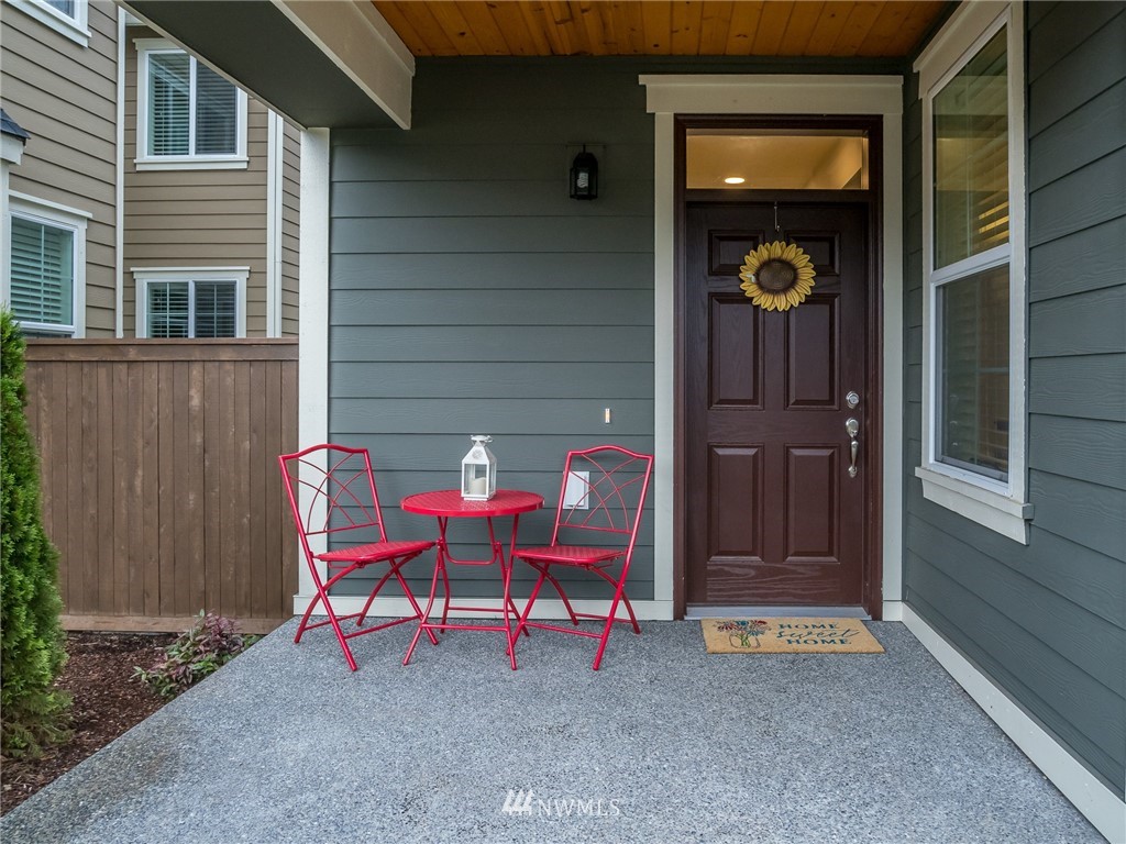 4430 185th Place Southeast Bothell, WA 98012 - Photo 2 of 25