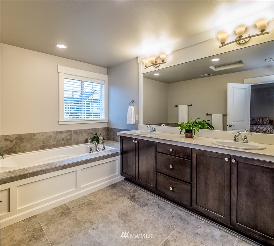 4430 185th Place Southeast Bothell, WA 98012 - Photo 15 of 25