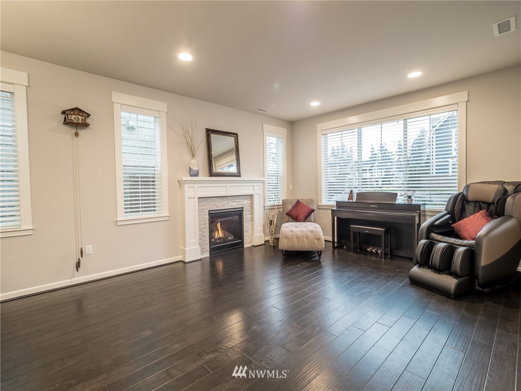 4430 185th Place Southeast Bothell, WA 98012 - Photo 10 of 25