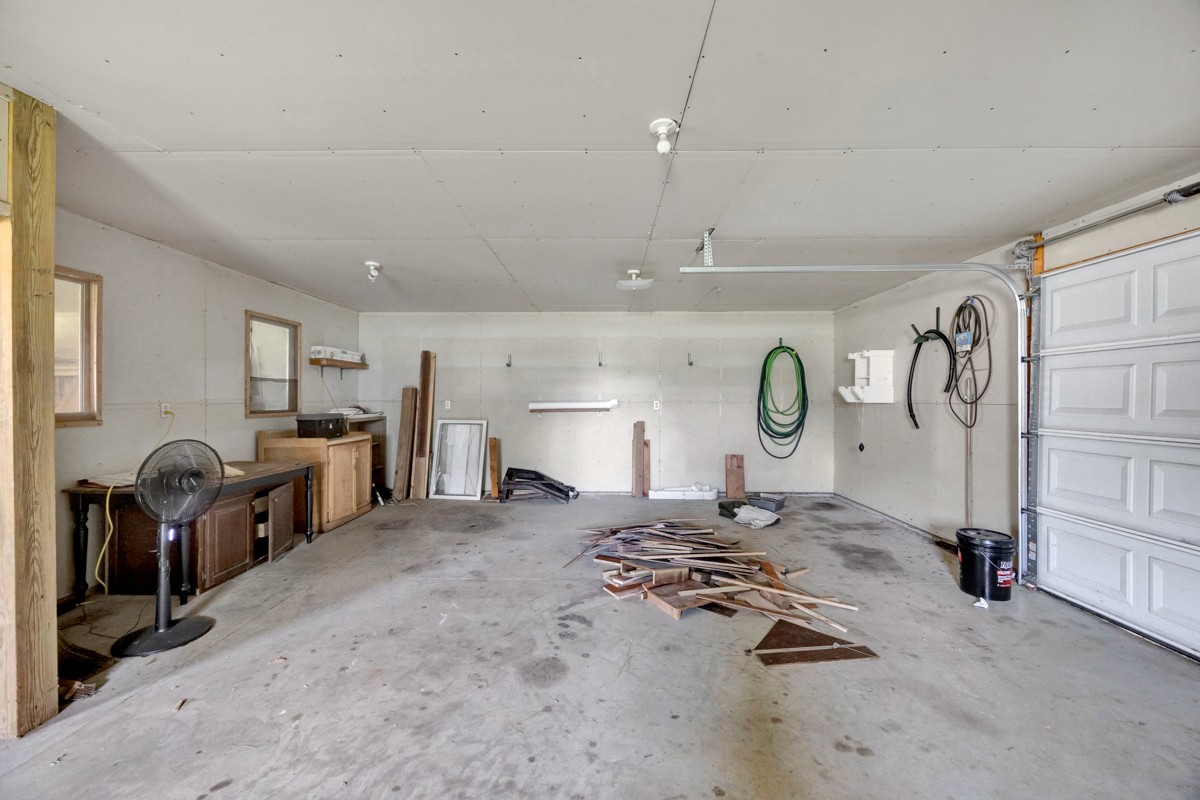 20408 Myers Road Athens, AL 35614 - Photo 30 of 41