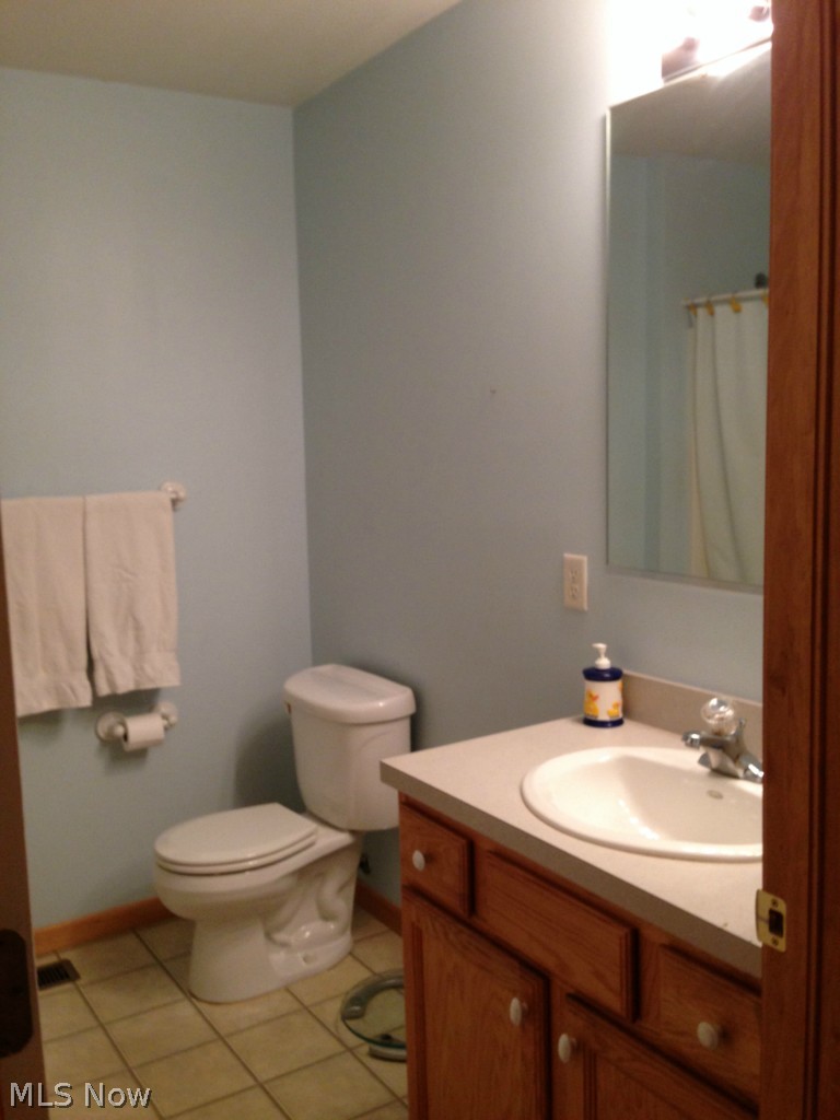 3185 Hallock Young Road Warren, OH 44481 - Photo 21 of 23 Gallery Image 21