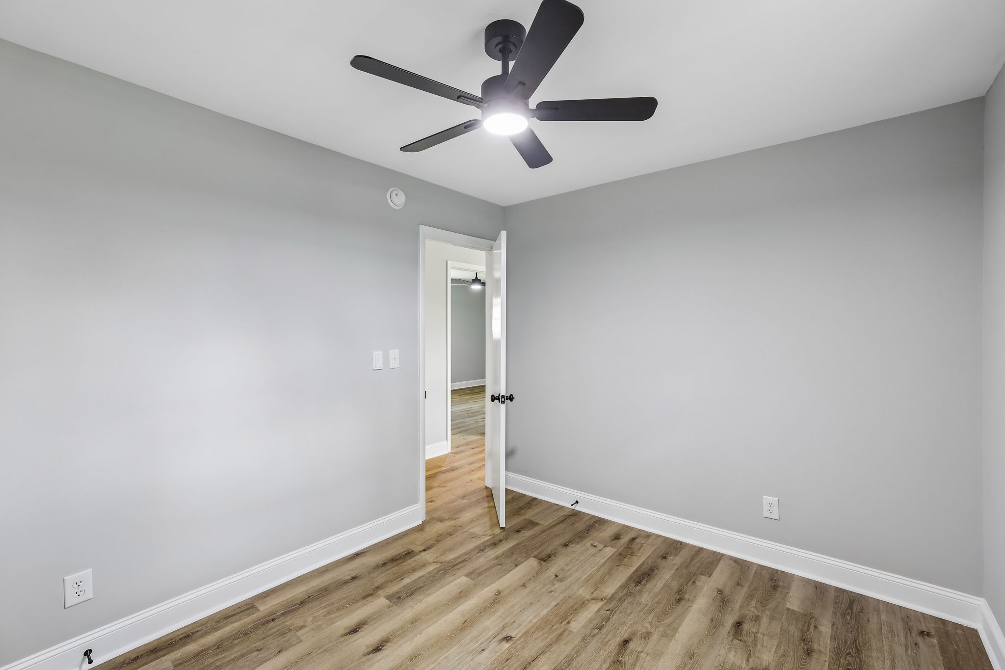 512 New Rock Creek Road Tullahoma, TN 37388 - Photo 12 of 32