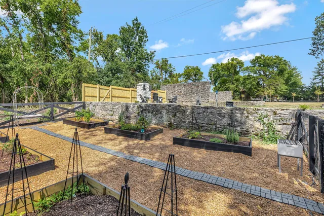 $6,750 | 777 Hospital Drive, Madison, TN 37115