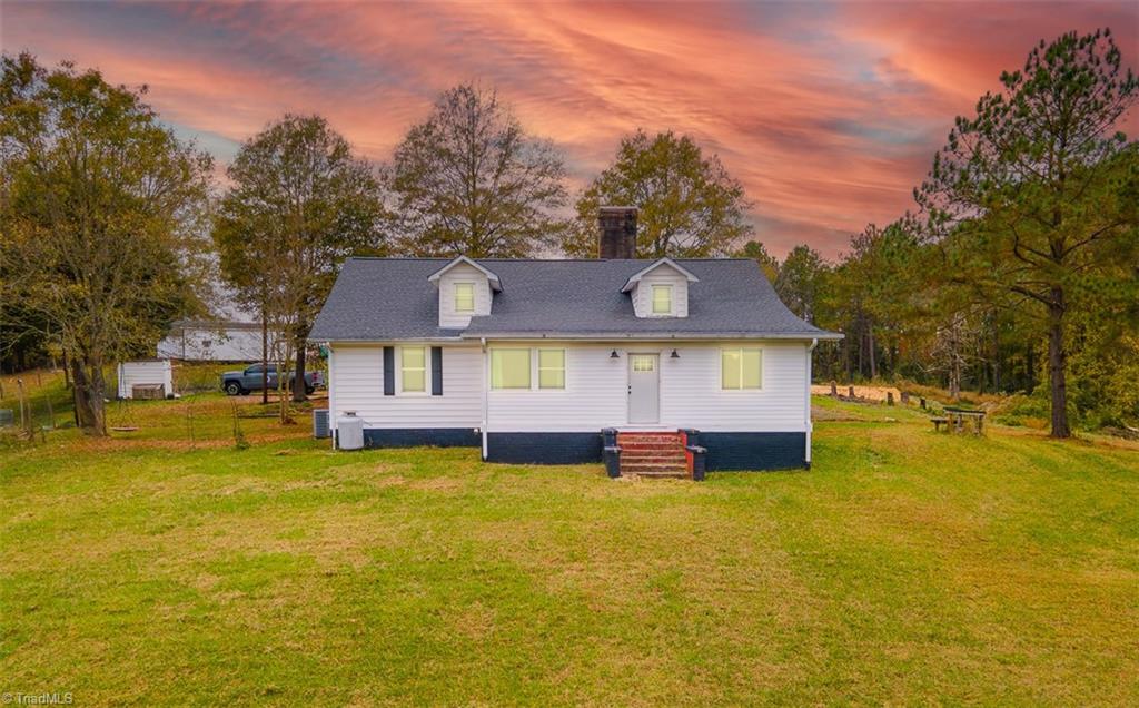 7021 Red Bank Road Germanton, NC 27019 - Photo 2 of 49 Gallery Image 2