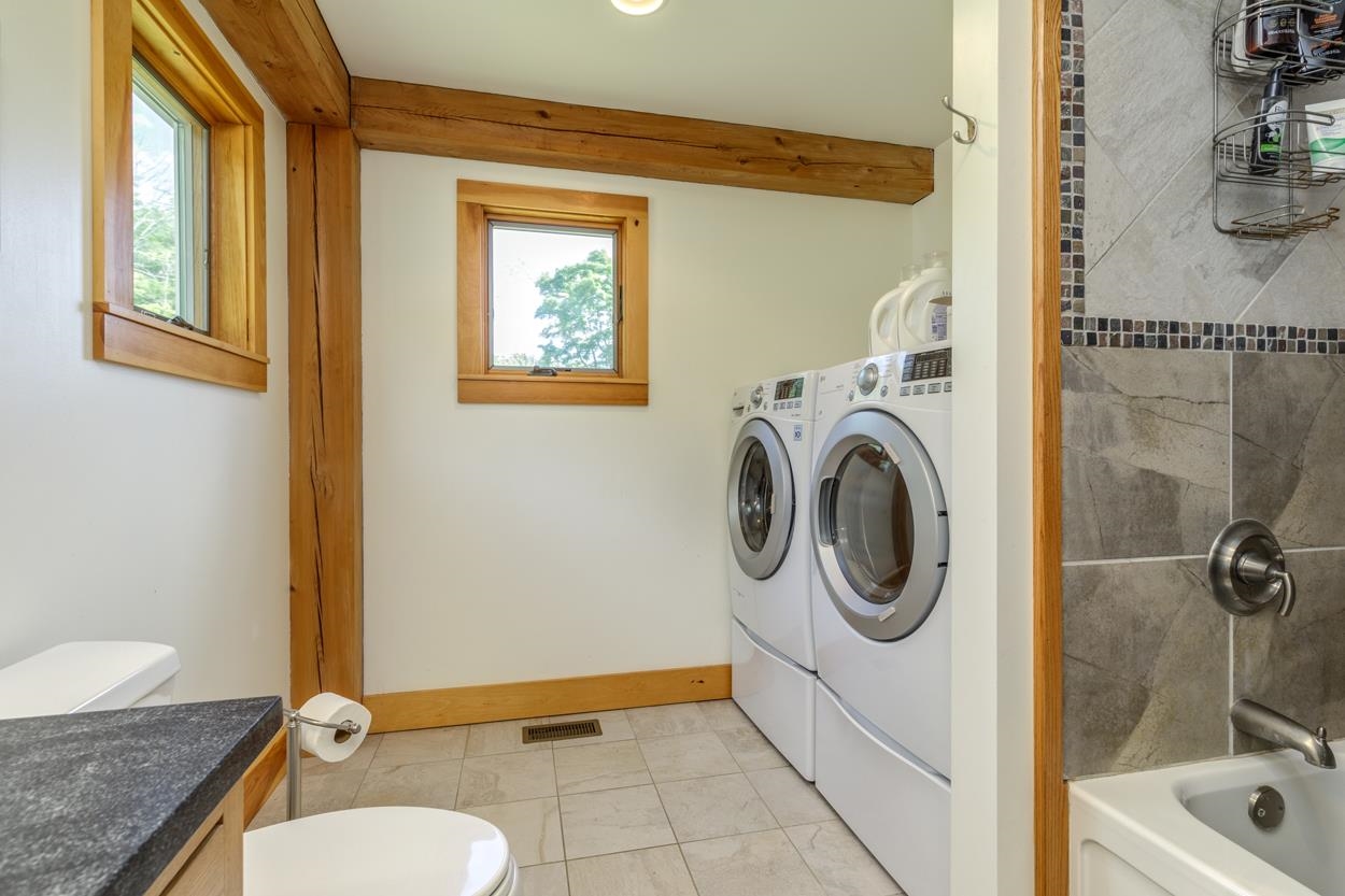 2370 Hopkinton Road Hopkinton, NH 03229 - Photo 26 of 39