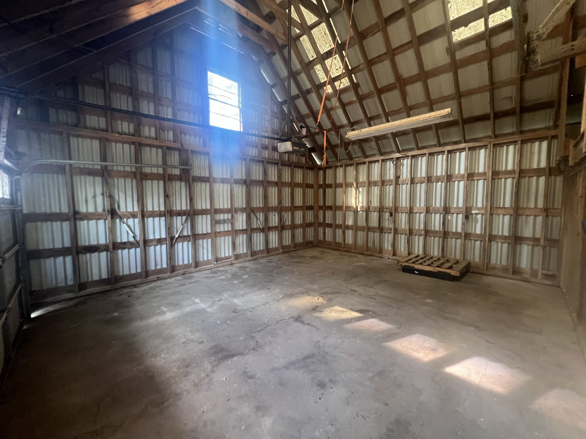 161 Woodlawn Road Pulaski, TN 38478 - Photo 44 of 46 a view of a garage