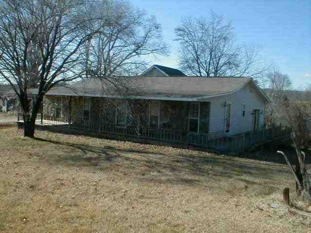 955 Picket Post Walhalla, SC 29691 - Photo 1 of 5 Gallery Image 1