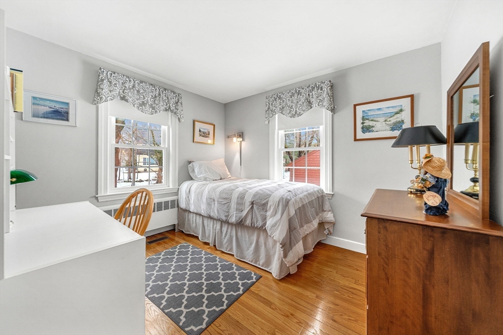 51 Alden Road Needham, MA 02492 - Photo 17 of 30 Gallery Image 17